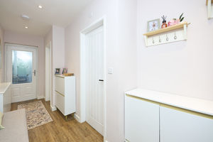 Photo 23- click for photo gallery